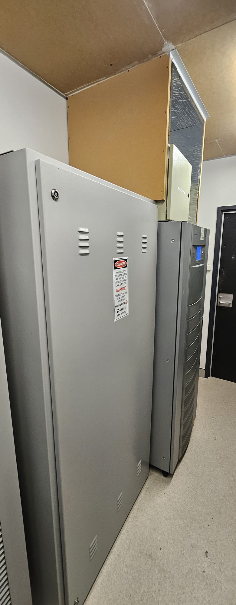 Understanding the Lifecycle of a UPS Battery