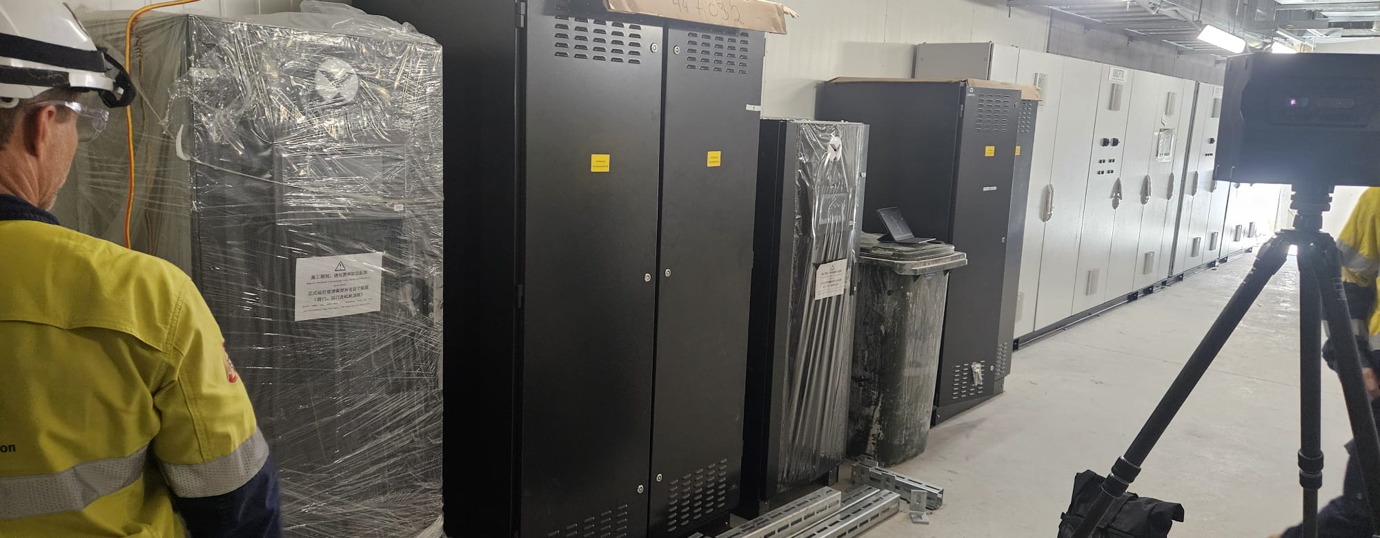 Vertiv Liebert APM2 UPS and VRLA Battery system during site cooling deployment inspection for 2 x DM22 CRAC units. Located at a Data Centre in Brisbane.